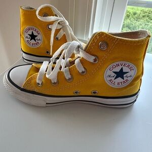 Toddler unisex converse high tops